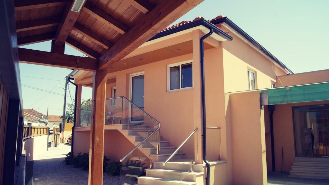 Gasthaus Casa Da Alzira Anadia Exterior foto